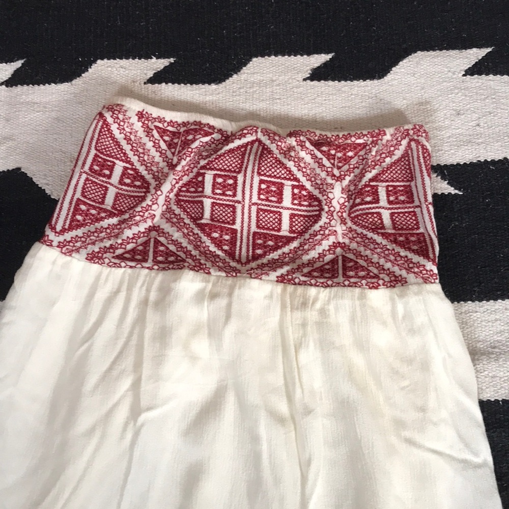 Dress - Picture 2 of 5